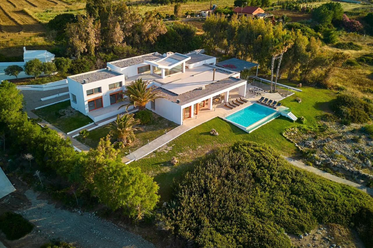 Villa Seven Lakhania Ngoại thất bức ảnh