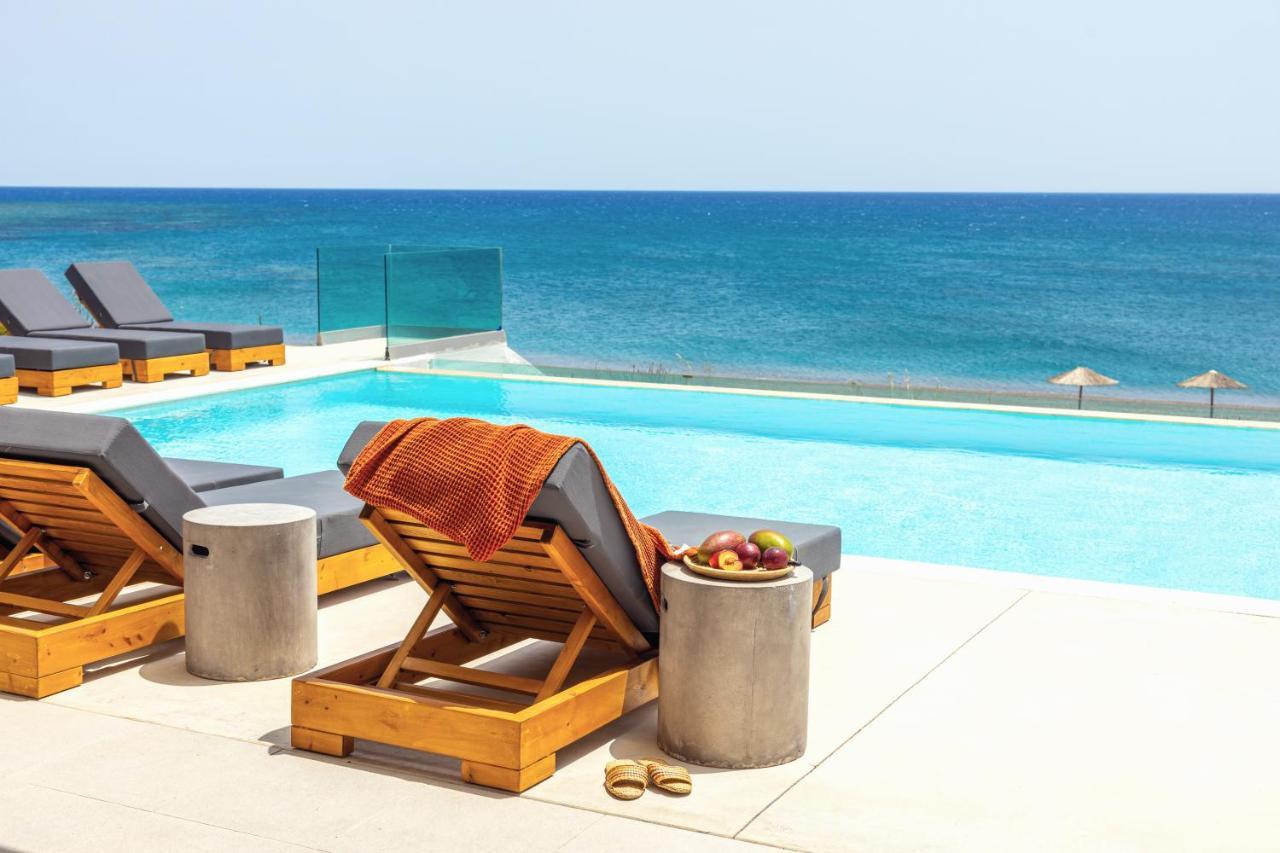 Villa Seven Lakhania Ngoại thất bức ảnh
