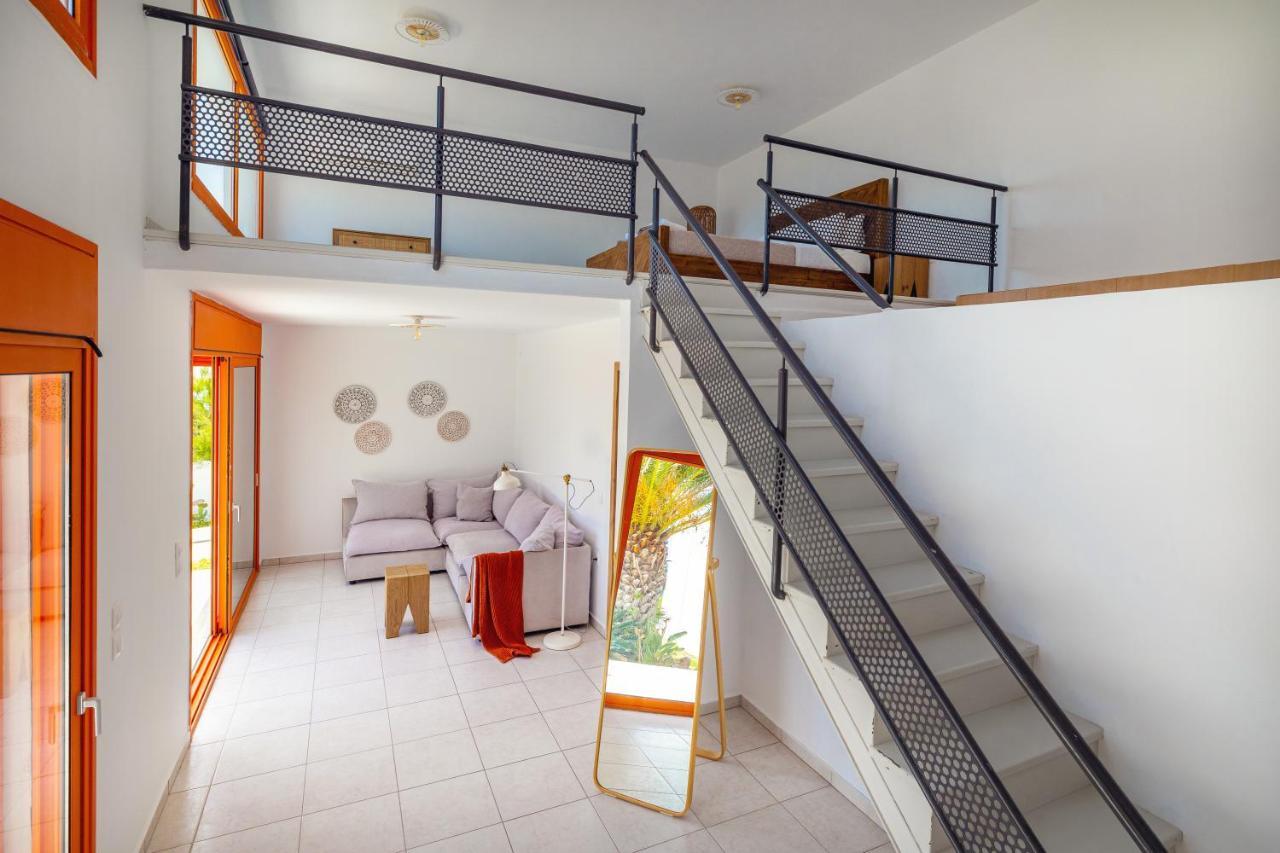 Villa Seven Lakhania Ngoại thất bức ảnh