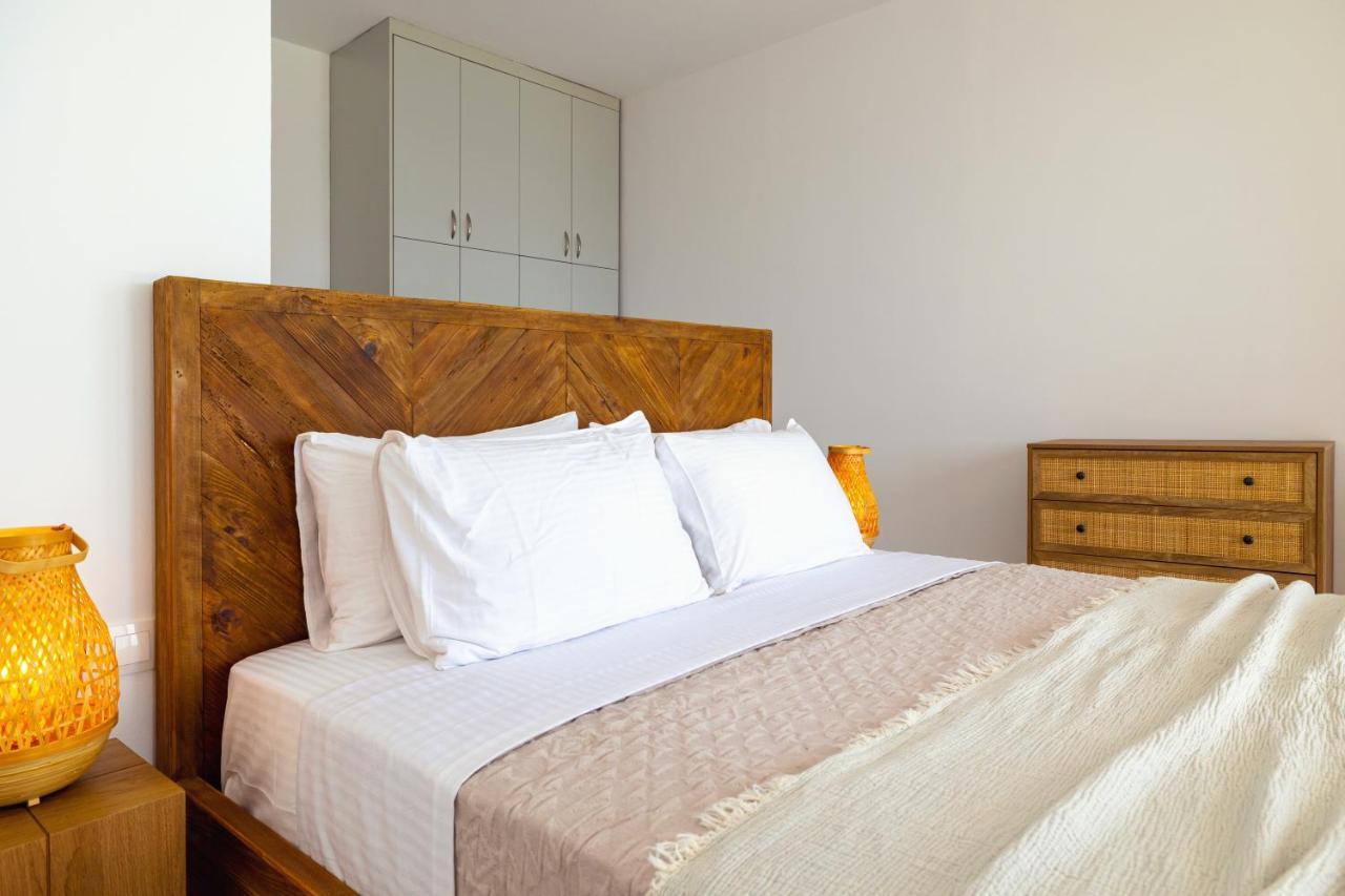 Villa Seven Lakhania Ngoại thất bức ảnh