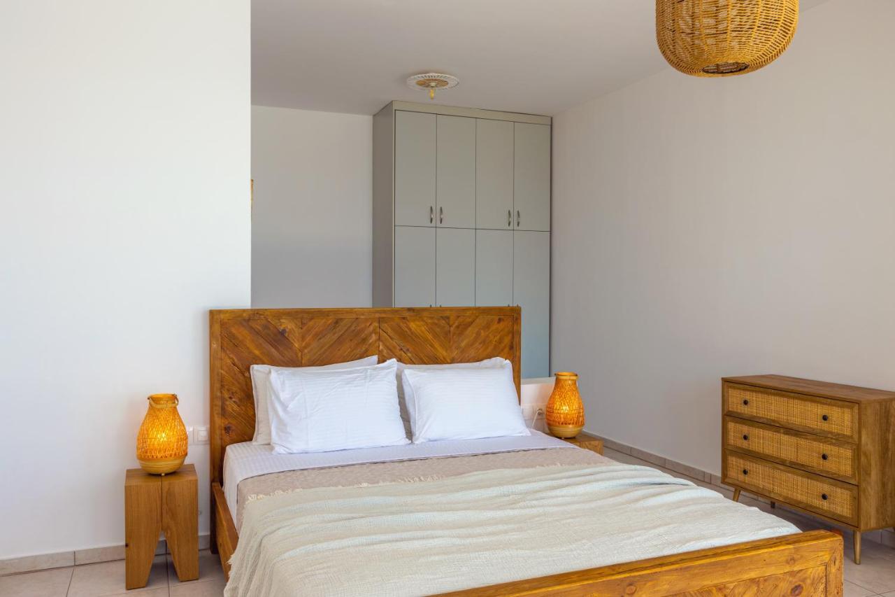 Villa Seven Lakhania Ngoại thất bức ảnh