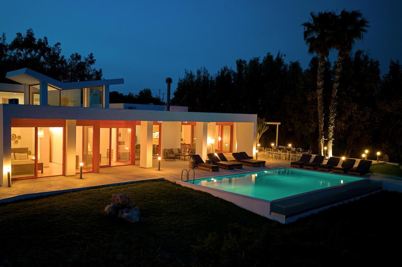 Villa Seven Lakhania Ngoại thất bức ảnh
